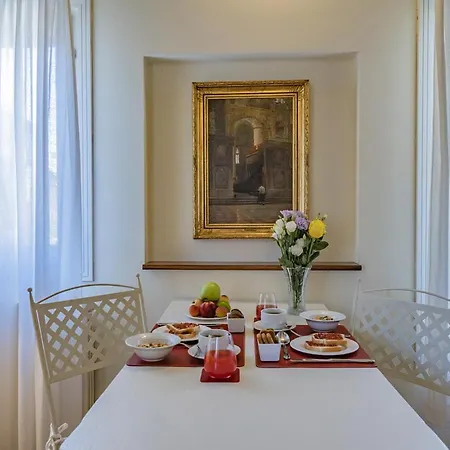 Lo Squero 3 Apartment With Balcony In Dorsoduro Venice Room photo